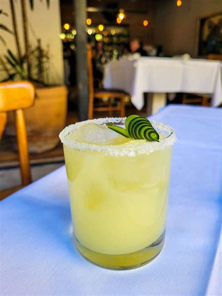 Can an American drink in Mexico at 18?