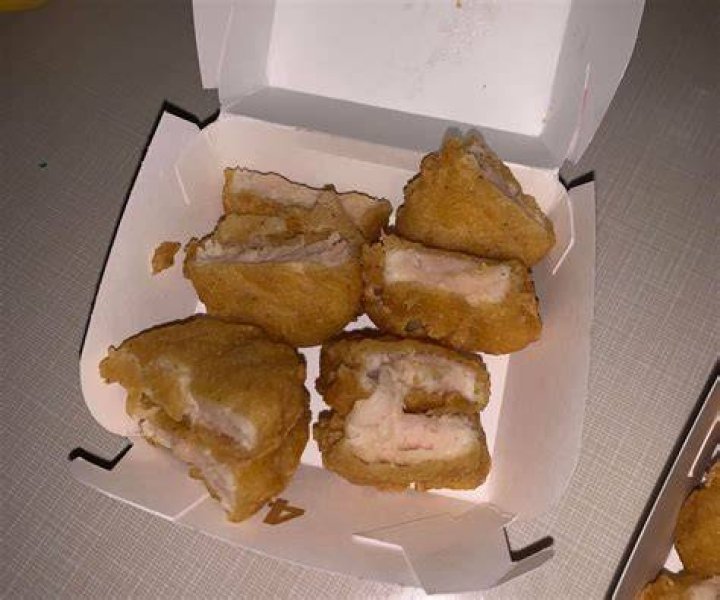 Can Mcdonalds chicken nuggets be raw?
