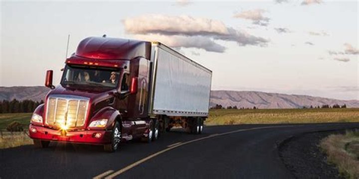 Do intrastate carriers need UCR?
