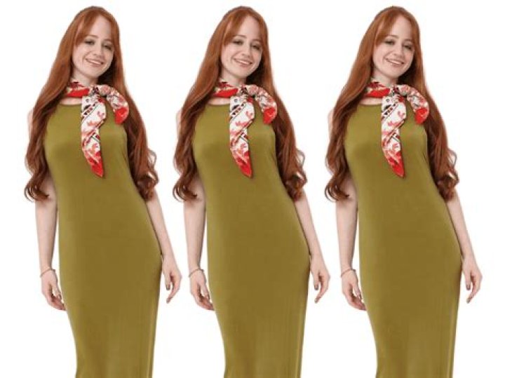 Do redheads suit green?
