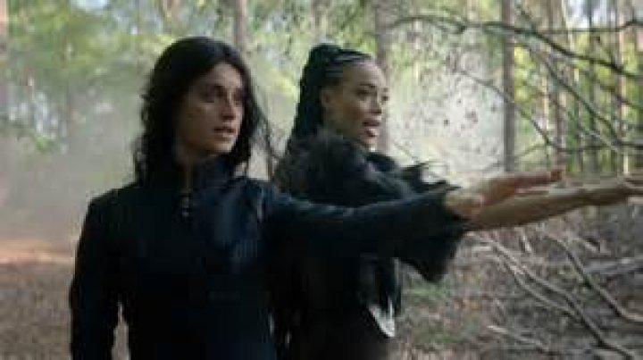 Does romance with Shani affect Yennefer?