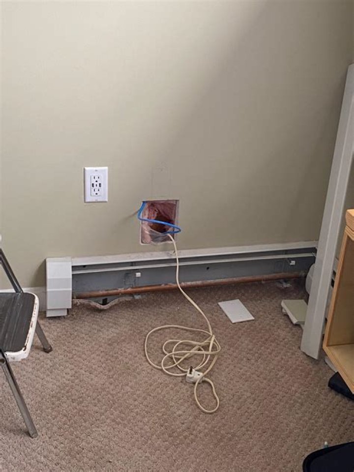 How do I install an upstairs router?