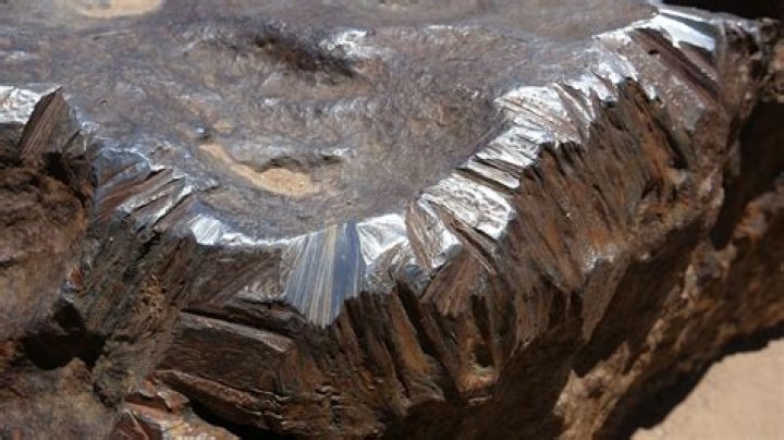 How do I know if I saw a meteorite?