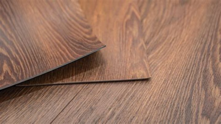 How long does vinyl flooring last?