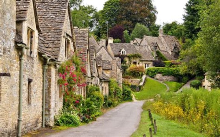 Is England safe to visit?