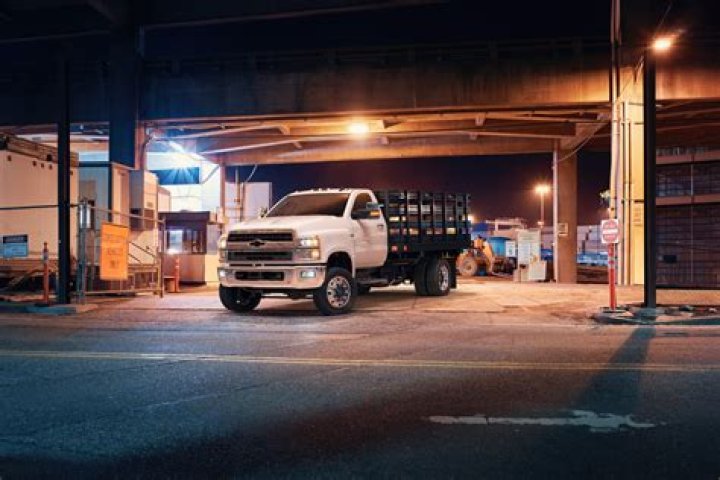 Is GM discontinuing the Silverado?