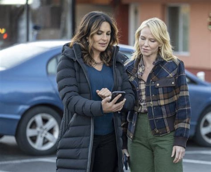 Is Rollins leaving SVU?