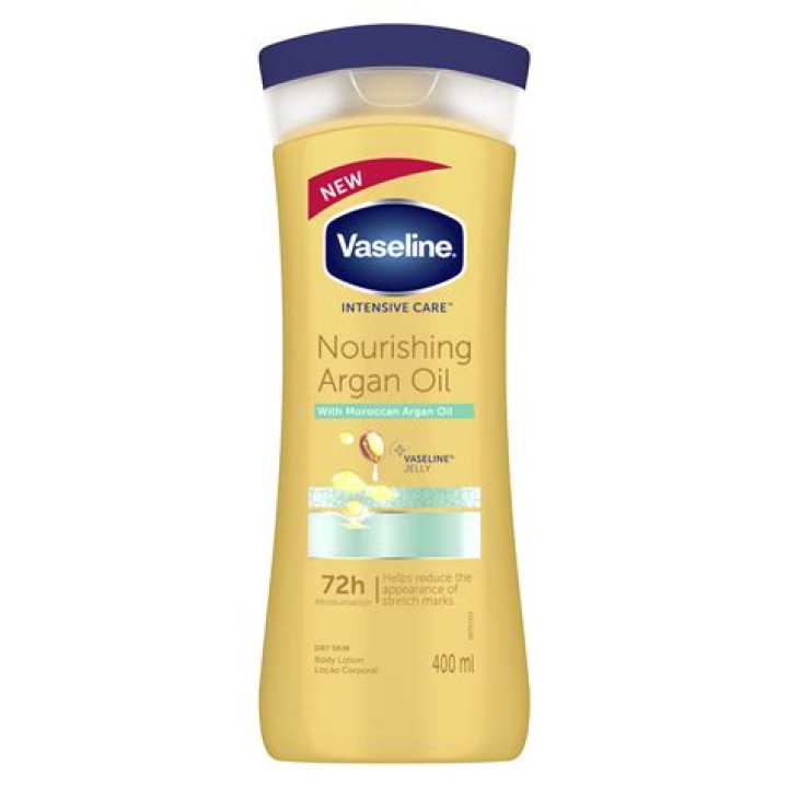 Is Vaseline good for underarms?