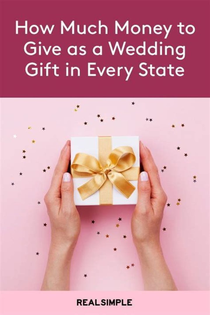 Should parents of the groom give a gift?