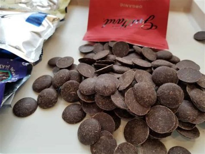 What can I substitute for dark chocolate?