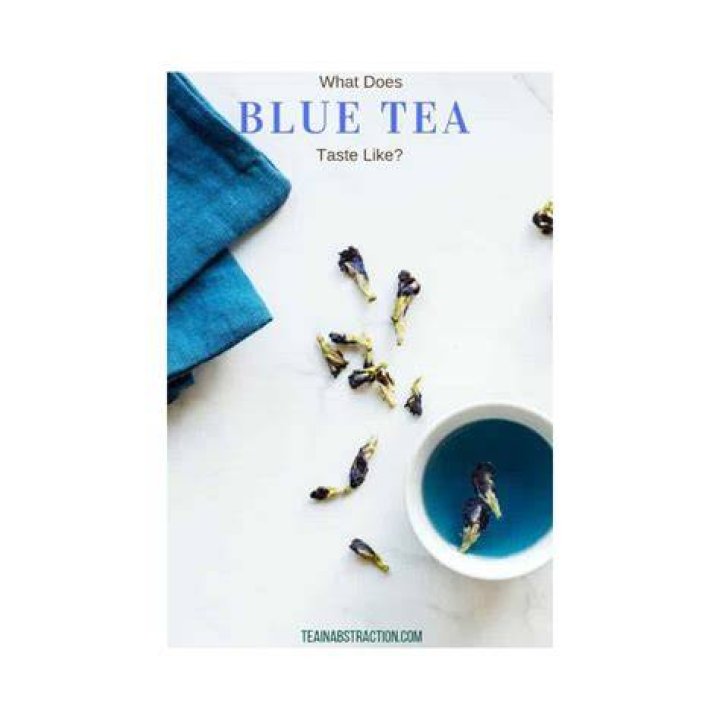 What does Blue tea taste like?