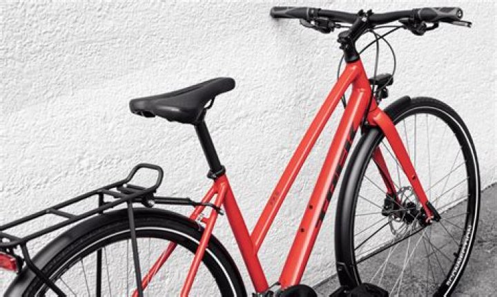 What is a stagger bike frame?