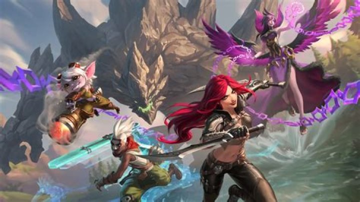 What is CS in LOL?