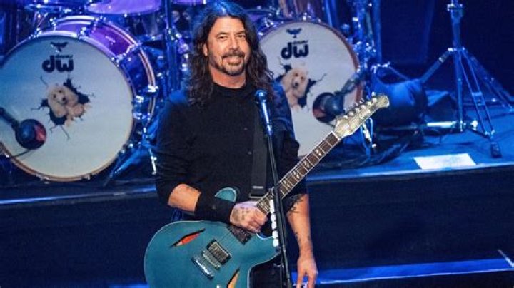 Who founded the Foo Fighters?