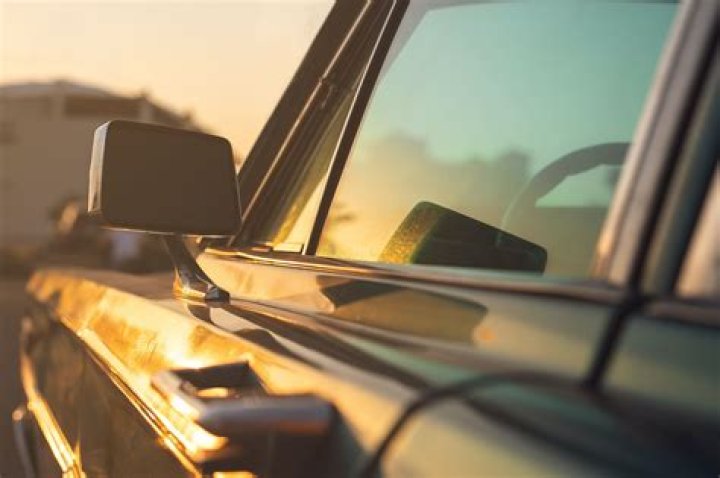 Will a candle heat a car?